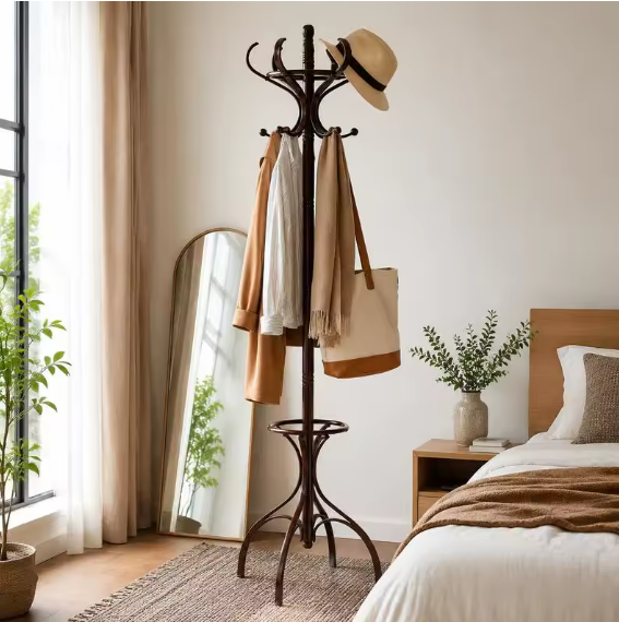 Porte-manteau perroquet en bois au design élégant