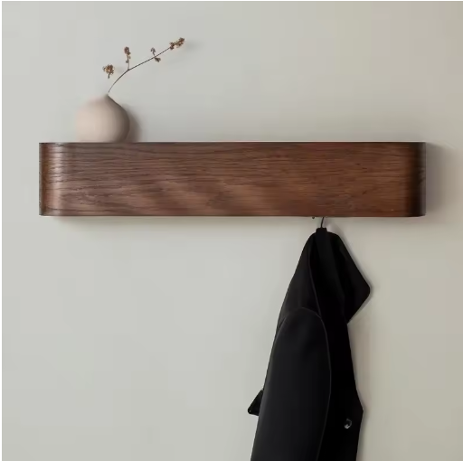 Porte-manteau mural en bois de pin au design minimaliste